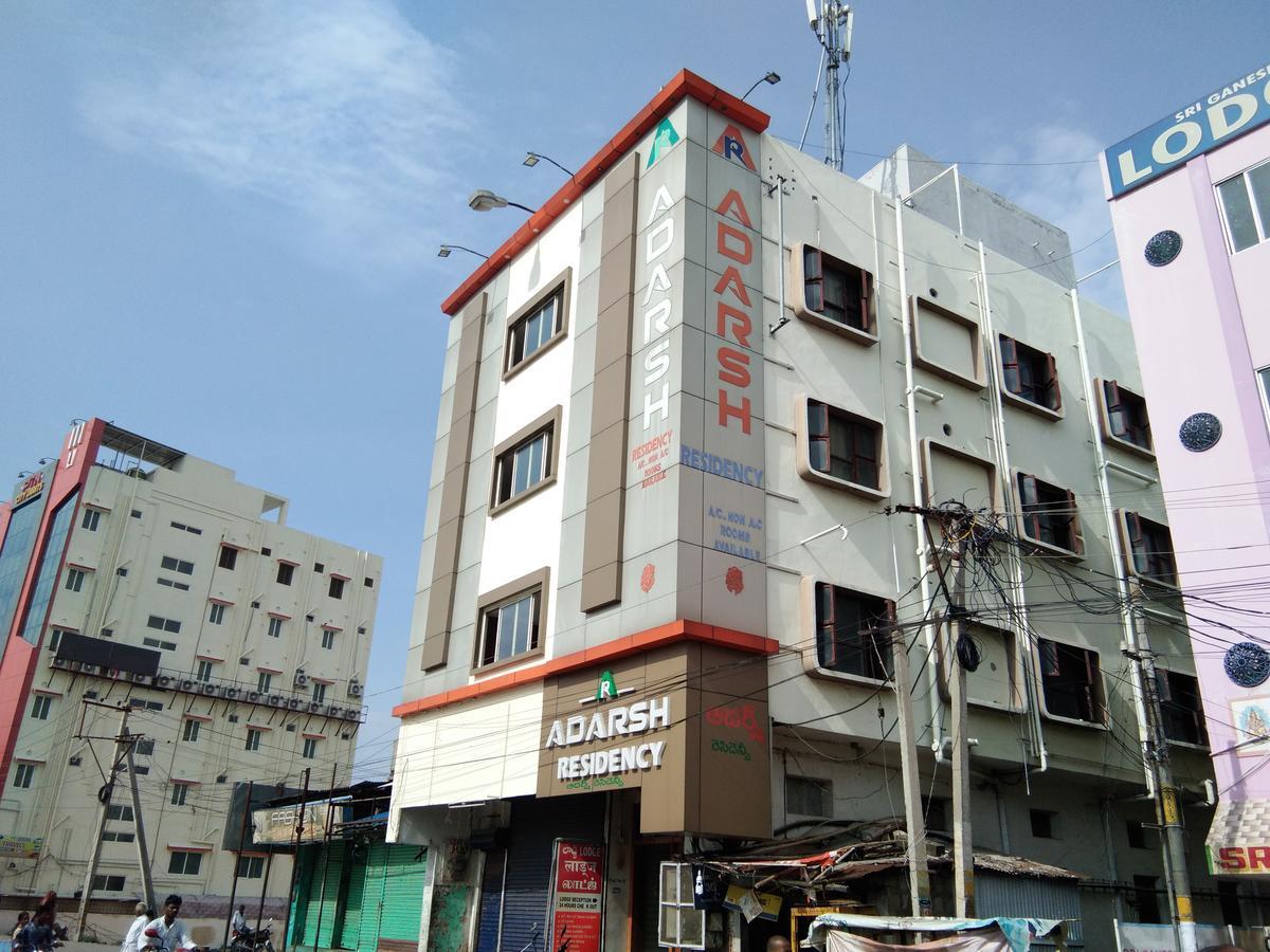 Hotel Adarsh Residency Tirupati Extérieur photo